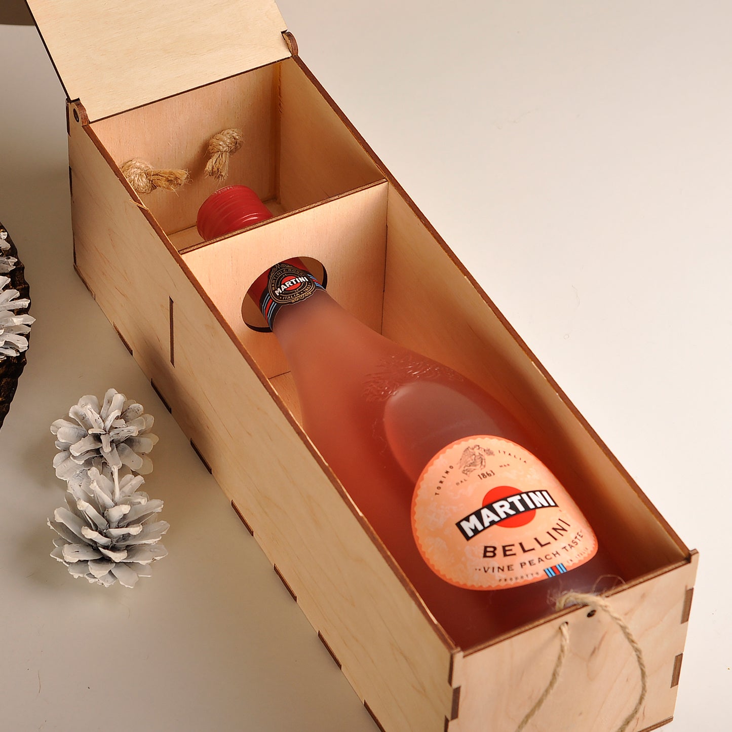 Подарункова дерев'яна коробка для шампанського AL113