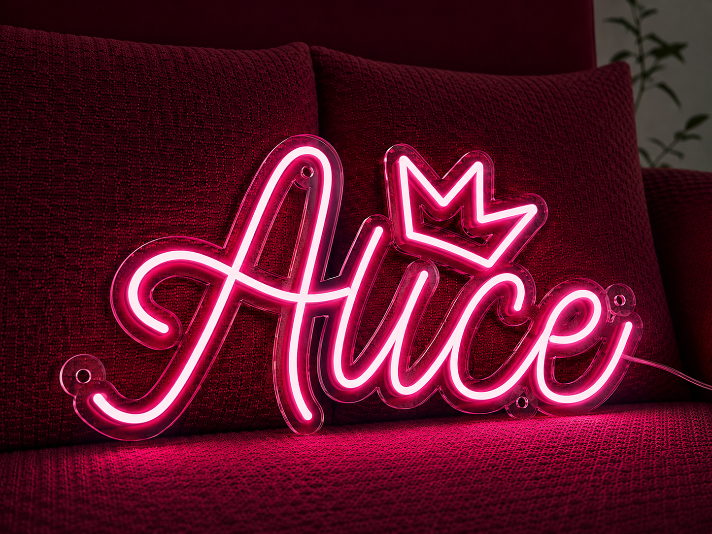 Неонова вивіска з Ім'ям Alice 47x24 см