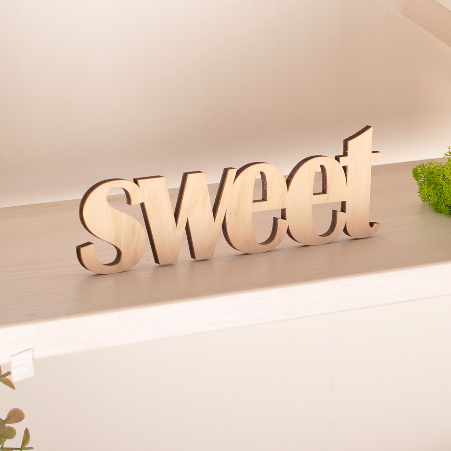 Декоративне слово Sweet з фанери W0075