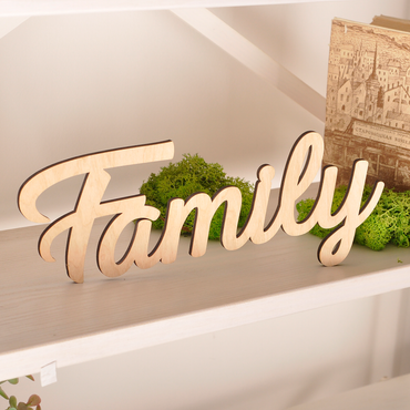 Декоративне слово з фанери "Family" W0095