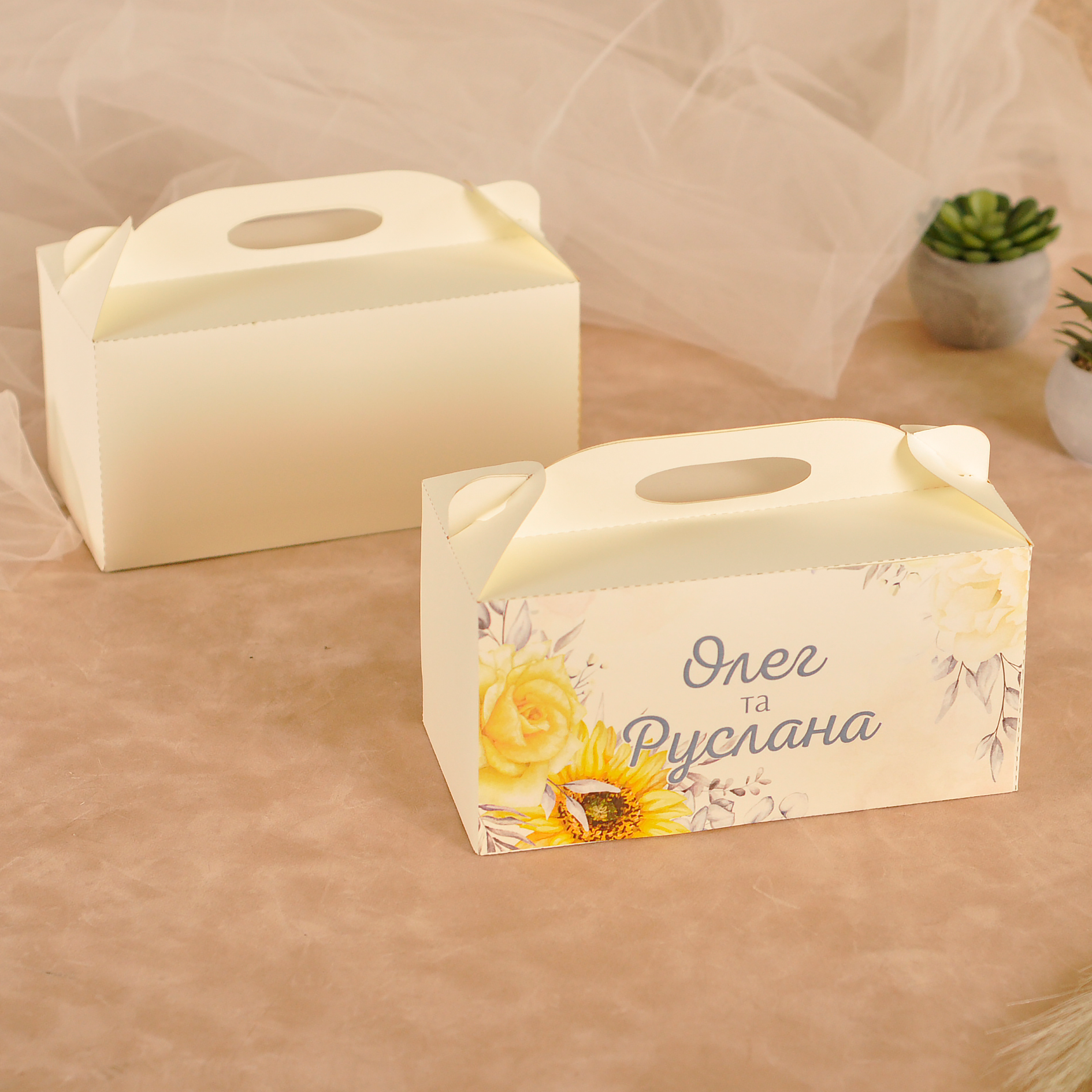 коробочки для тортів на весілля, коробочки для торта на свадьбу, коробочки для каравая, коробочки для каравая на свадьбу, коробочки для свадебного каравая, коробка для солодкого, коробки для солодкого на весілля, коробка на весілля для пляцків, Коробка для сладкого, Коробки для солодкого на весілля, Коробки для гостей та на весільне солодке, Коробочки для солодкого на весілля, Коробочки для солодкого,