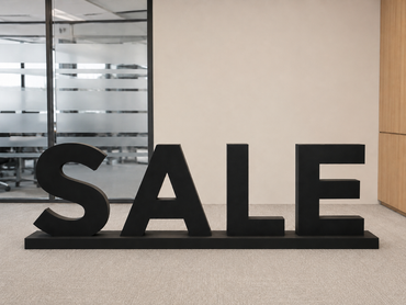 Напис з пінопласту SALE