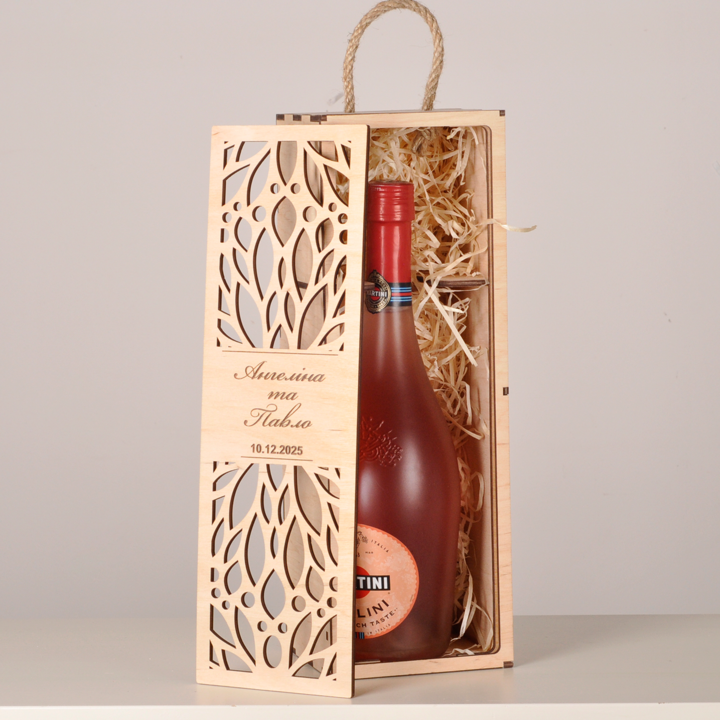 Подарункова дерев'яна коробка для шампанського al212